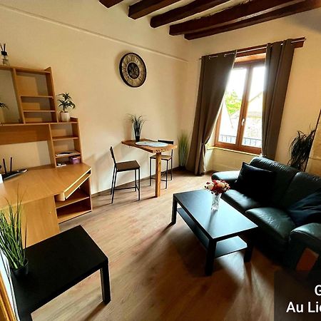 Au Lion D'Or Apartman Les Roches-l'Eveque Kültér fotó